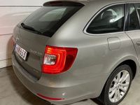 begagnad Skoda Superb Kombi 2.0 TDI 4x4 DSG | Drag | Navi | M-värm 2014, Kombi