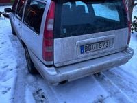 Begagnad Volvo V70 170 HK (125 kW) 1998 Silver Kombi