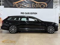 Begagnad Volvo V90 Momentum 253 HK (186 kW) 2020 Svart Kombi