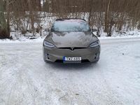 Begagnad Tesla Model X 311 kW (423 HK) 2016 Titanium metallic SUV