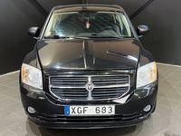 Begagnad Dodge Caliber 161 HK (118 kW) 2008 Svart Halvkombi