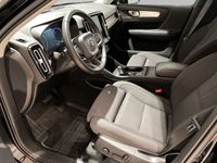begagnad Volvo XC40 B4 FWD Bensin Momentum Advanced Edt