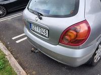 begagnad Nissan Almera 5-dörrar 1.8 Euro 4