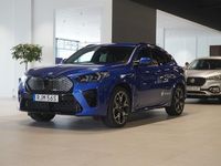 Begagnad BMW iX2 M Sport 230 kW (313 HK) 2023 Blå/lila SUV