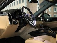 begagnad Porsche Cayenne Coupé E-Hybrid CO