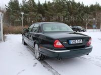 Begagnad Jaguar XJR 396 HK (291 kW) 2003 Mörkgrön Sedan
