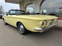 Begagnad Chevrolet Corvair 97 HK (71 kW) 1964 Gul Cab