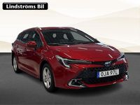 Begagnad Toyota Corolla Style 141 HK (103 kW) 2025 Röd Kombi