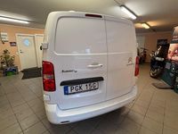 Begagnad Citroën Jumpy 122 HK (89 kW) 2019 Vit Minibuss