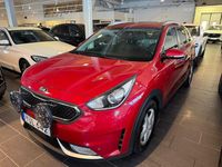 Begagnad Kia Niro Advance 141 HK (103 kW) 2018 Röd SUV