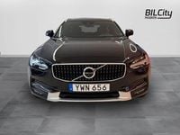 Begagnad Volvo V90 CC Pro 190 HK (139 kW) 2018 Svart Kombi