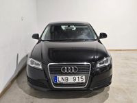 Begagnad Audi A3 Attraction 105 HK (77 kW) 2010 Svart Halvkombi