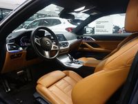 begagnad BMW 420 d Coupé M Sportpaket Glastaklucka