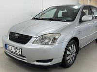 Begagnad Toyota Corolla 97 HK (71 kW) 2003 Silver Halvkombi