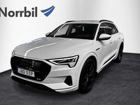 Begagnad Audi e-tron Proline 300 kW (408 HK) 2022 Glaciärvit metallic SUV