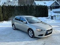 Begagnad Mitsubishi Lancer Sportback Inform 143 HK (105 kW) 2008 Brun Halvkombi