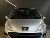 begagnad Peugeot 207 3-dörrar 1.4 Euro 4