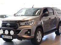 begagnad Toyota HiLux 2.4 AWD Skinn MoK Kåpa Diff Drag SoV-ingår