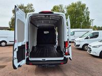 Begagnad Ford Transit 165 HK (121 kW) 2023 Vit Van