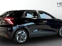 Begagnad MG MG4 EV 125 kW (170 HK) 2024 Svart Halvkombi