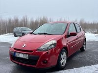 Begagnad Renault Clio R.S. 75 HK (55 kW) 2011 Halvkombi