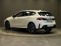 Begagnad BMW 120 M Sport 170 HK (125 kW) 2025 Vit Halvkombi