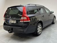 Begagnad Volvo V70 Kinetic 180 HK (132 kW) 2014 Svart Kombi