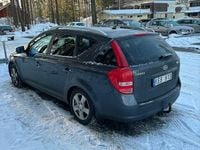Begagnad Kia Ceed Sportswagon 115 HK (84 kW) 2010 Kombi
