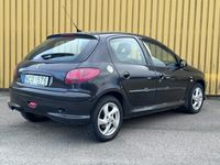 begagnad Peugeot 206 5-dörrar 1.6 XT Euro 4