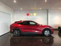 Begagnad Ford Mustang Mach-E Standard Range 197 kW (269 HK) 2021 Röd SUV
