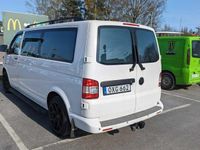 begagnad VW Caravelle T32 2.0 TDI 8/9-sits Lång Euro5 Camper