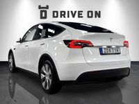 Begagnad Tesla Model Y Long Range AWD 378 kW (514 HK) 2022 Vit SUV