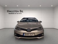Begagnad Toyota Auris Touring Sports Edition 136 HK (100 kW) 2017 Silver metallic Kombi