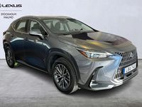 begagnad Lexus NX350h FWD Business El stolar skinn Navi Apple carplay