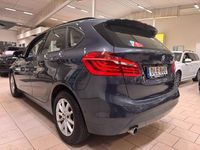 Begagnad BMW 218 Active Tourer Advantage 150 HK (110 kW) 2014 Grå Minibuss