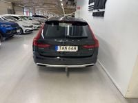 Begagnad Volvo V90 CC 191 HK (140 kW) 2019 Grå Kombi