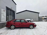 Begagnad Saab 9-3 154 HK (113 kW) 1999 Röd Halvkombi