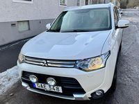 Begagnad Mitsubishi Outlander 203 HK (149 kW) 2015 SUV