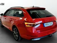 begagnad Skoda Superb iV Kombi Sportline 1,4 DSG Laddhybrid 2023, Kombi