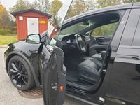 begagnad Tesla Model X 100D 6-sits ut 05/19 SE SPEC MIL SKICK GARANTI