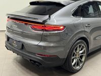 begagnad Porsche Cayenne Coupé E-Hybrid 462hk Sv-Såld SE SPEC