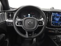 Begagnad Volvo XC60 R-Design Pro 463 HK (340 kW) 2022 Svart SUV