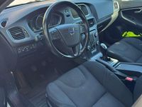 Begagnad Volvo V40 115 HK (84 kW) 2014 Halvkombi