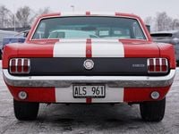 Begagnad Ford Mustang 203 HK (149 kW) 1966 Klarröd