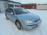 Begagnad Ford Mondeo 146 HK (107 kW) 2005 Blå Kombi