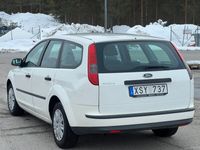 begagnad Ford Focus Kombi 1.6 Euro 4/Nyserv
