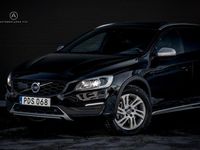 Begagnad Volvo V60 CC Summum 200 HK (147 kW) 2017 Svart Kombi
