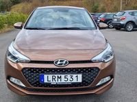 begagnad Hyundai i20 1.2 Ny-Bes Nyservad 1 brukare Euro 6 lågmilad