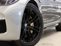 begagnad BMW M5 SV-Såld M Drivers Night V HUD H K Keramiska 2018, Sedan
