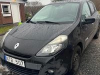 Begagnad Renault Clio R.S. 75 HK (55 kW) 2011 Halvkombi